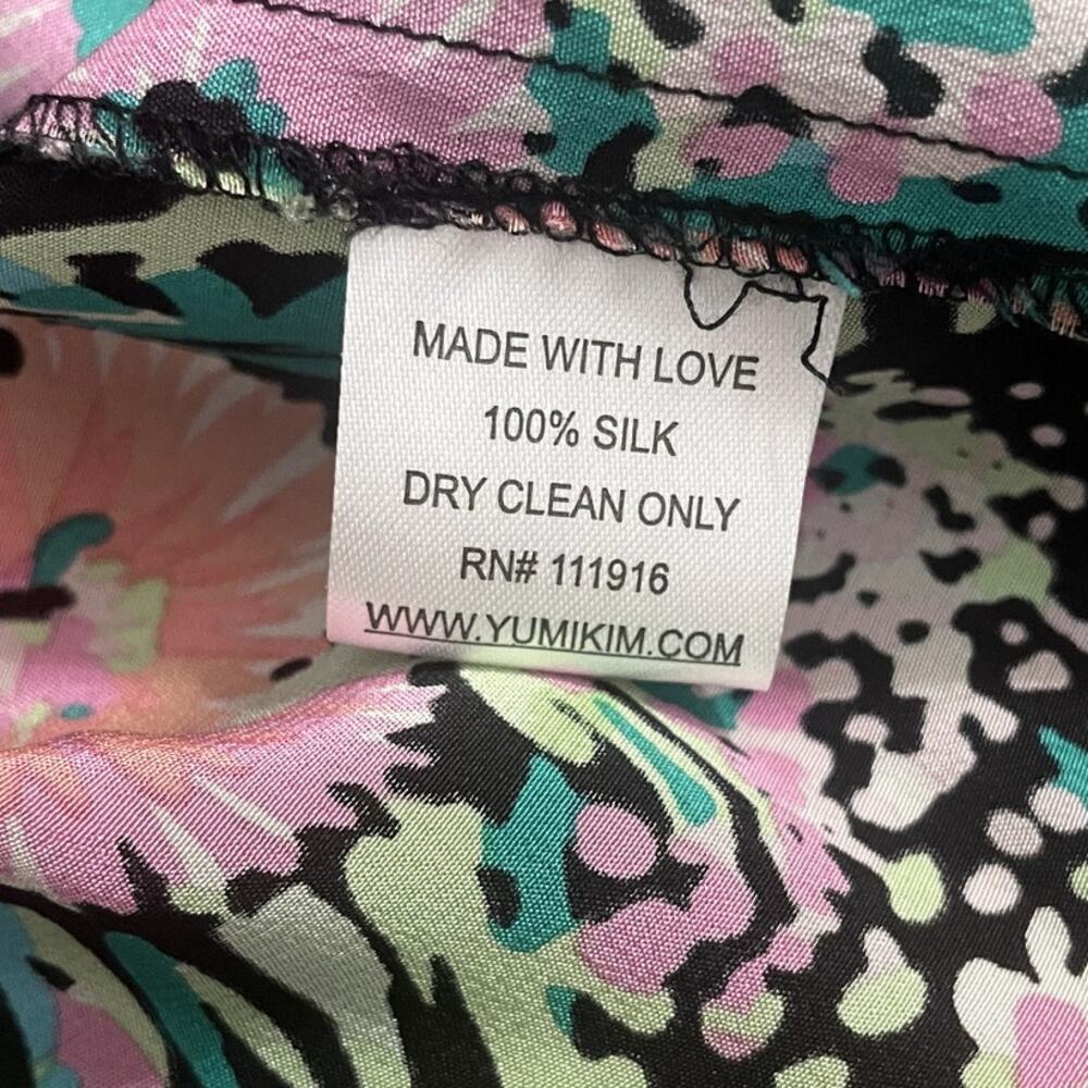 Yumi Kim Silk Floral Blouse Top Size Large Boho Bold Classic Unique - Picture 11 of 12